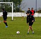 David P�rez, con el bal�n durante un entrenamiento.