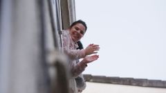 Aplausos a las ambulancias de los vecinos de San Antoni�o