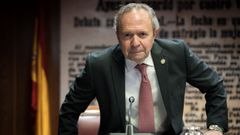 El exvicerrector de Relaciones Institucionales de la Universidad Complutense de Madrid (UCM), Juan Carlos Doadrio Villarejo, comparece ante la Comisi�n de Investigaci�n del caso Koldo, en el Senado, a 10 de diciembre de 2025, en Madrid.