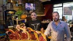 Restaurante-vinoteca El Divino, en la estaci�n de O Burgo