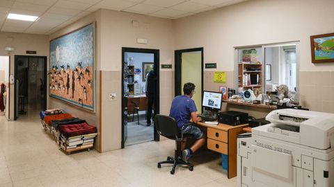 Preparativos en el colegio CEIP Mestre Vide para el regreso al cole el curso 2024-2025.