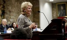 Luz Pozo, en un acto reciente en la sede de la Real Academia Galega, a la que pertenece. 