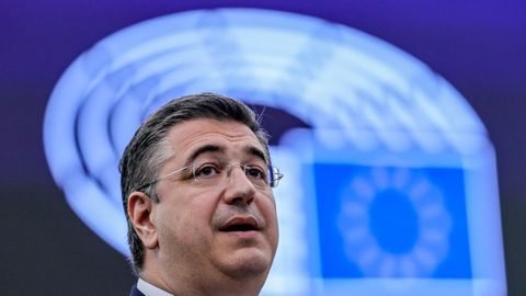 El comisario europeo de Transporte, Apostolos Tzitzikostas