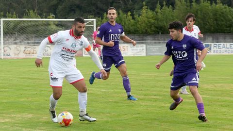 Partido de Tercera Federación entre el Noia y el Atlético Coruña Montañeros