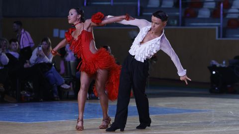 Una de las parejas participantes en la Copa Diputaci�n de A Coru�a.