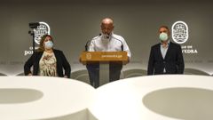 Yoya Blanco, Tino Fern�ndez y David Regales, en el anuncio del nuevo convenio entre el Concello de Pontevedra y la Zona Franca