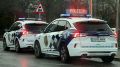 Dos veh�culos de la Polic�a Local de Vilagarc�a