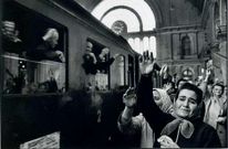 El tren de lo oscuro se detiene todos los d�as en la estaci�n.