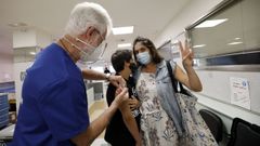 Vacunaci�n contra el coronavirus en el Hospital da Mari�a