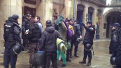 Desalojo de la Sala Yago por parte de la polic�a