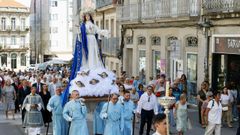 Procesi�n con la imagen de la virgen de la Asunci�n