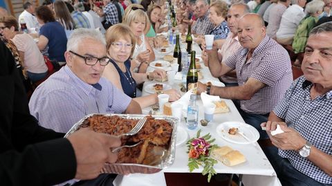 Festa da empanada de forquellas e carne de cachena de Entrimo