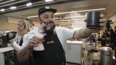 Iago Rivas, vinculado ao sector da hostaler�a, destaca como barista