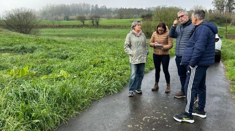 Visita de representantes municipales y t�cnicos a las zonas de actuaci�n