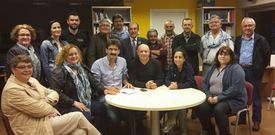 Representantes del PSOE de todos los concellos, as� como la diputada Marisol Soneira, en la reuni�n. 