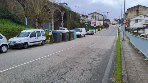 Deficiencias en la avenida de Chapela que denuncia el Concello de Redondela