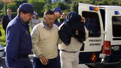 Jos� Carlos Pombar, en el centro, es otro de los narcos de Barbanza que cayeron en operaciones con la paticipaci�n de Prada.
