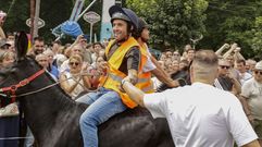 Im�genes de la carrera de burros y el tiro de cuerda en Escair�n