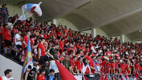 La afici�n ha llenado las gradas