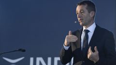 El presidente ejecutivo de Indra Group, �ngel Escribano Ruiz, interviene en el III Encuentro del Ecosistema de la Industria Nacional de Defensa, organizado por Indra en Oviedo