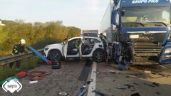 Accidente de tr�fico en Carre�o