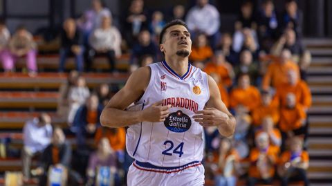 Brito, el jugador m&aacute;s destacado del Obra en la victoria en la pista del Fuenlabrada.