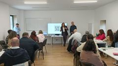 La directora xeral estuvo acompa�ada por el alcalde durante su visita a las instalaciones.