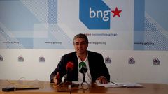 Carlos Aymerich informa sobre una iniciativadel BNG  sobre las preferentes