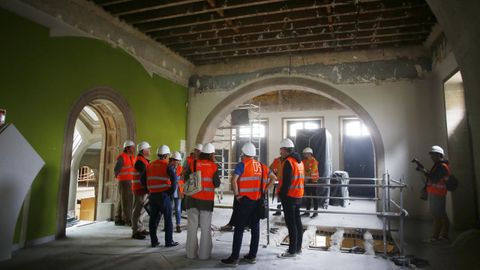 Visita a las obras de rehabilitacin de la Casa Consistorial de Pontevedra