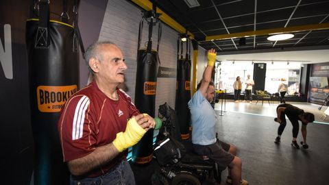 Usuarios de Amizade en la clases de fitboxing de los martes