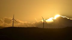 Vista de un parque e�lico desde Dumbr�a