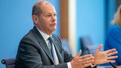 El ministro de Finanzas alem�n, Olaf Scholz, durante la rueda de prensa de esta ma�ana