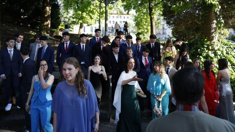 Una tarde de graduci�n en Salesianos y el IES Julio Prieto Nespereira.Los alumnos de Salesianos disfrutaron del entorno del colegio