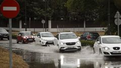 Graves inundaciones en las calles y el Metro de Madrid tras las fuertes lluvias