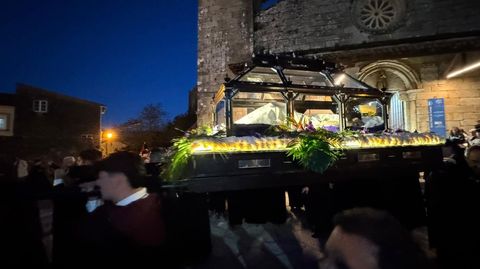 Procesi�n del Santo Entierro en Muros