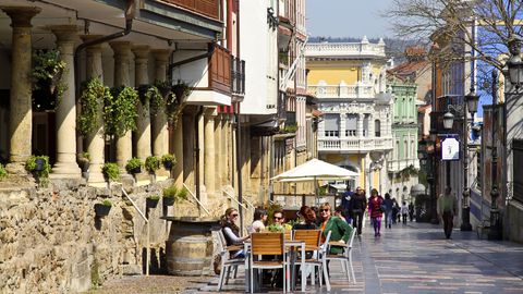 Calle Galiana de Avils
