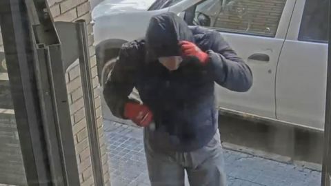Imagen de uno de los atracadores captada por una c�mara de seguridad