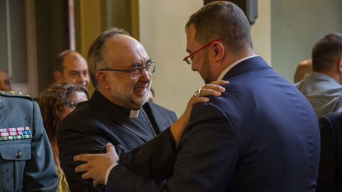 El presidente del Principado, Adrin Barbn y el arzobispo de Oviedo, Jess Sanz Montes en la Investidura