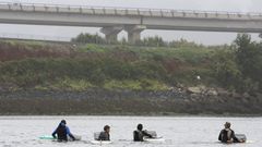 Foto de archivo de mariscadores furtivos en la ria de Ferrol 