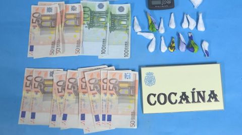 Dinero y coca�na intervenidos durante la detenci�n