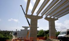 Vanos de vigas en las proximidades de Lume de Suso, en Coristanco, el mayor viaducto de la obra. 