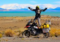 Miguel Silvestre presenta y participa en la nueva aventura de La 2. 