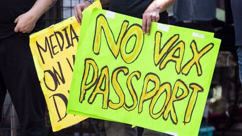 Manifestaci�n antivacunas en Los �ngeles