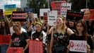 Manifestaci�n hoy en Mari�pol contra Rusia.