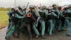 Cargas a funcionarios de prisiones a las puertas de Teixeiro