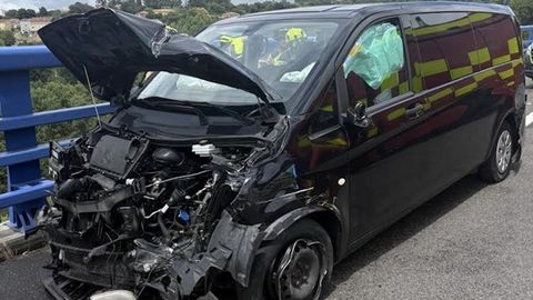 Estado en el que qued� la furgoneta tras el accidente