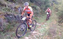 Los participantes recorrieron un circuito de 98 kil�metros