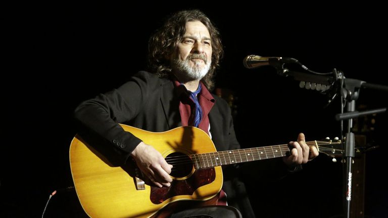 Quique Gonz�lez actuar� en el Fuxan os Ventos