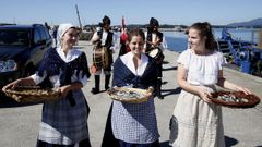 La Festa da Xouba y la Feira do Libro llenan Rianxo