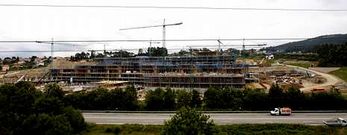 Las obras del hospital de Beade contin�an y en agosto se espera que est� rematada la estructura del centro sanitario.